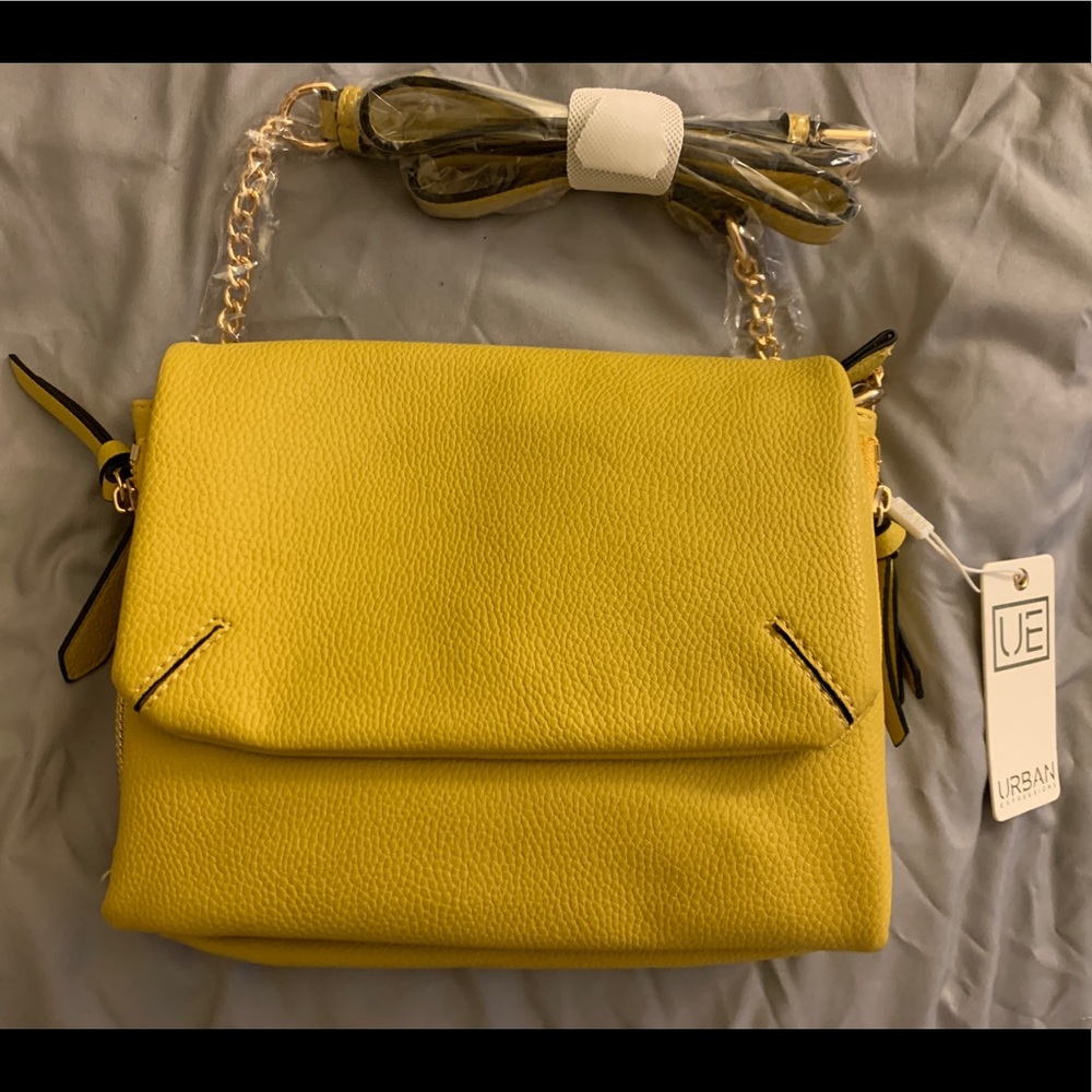Brand new! Cute Annie Crossbody